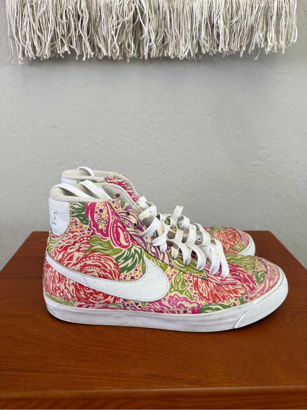 Nike WMNS Blazer Mid x Liberty London Floral High-Top - Picture 1 of 6